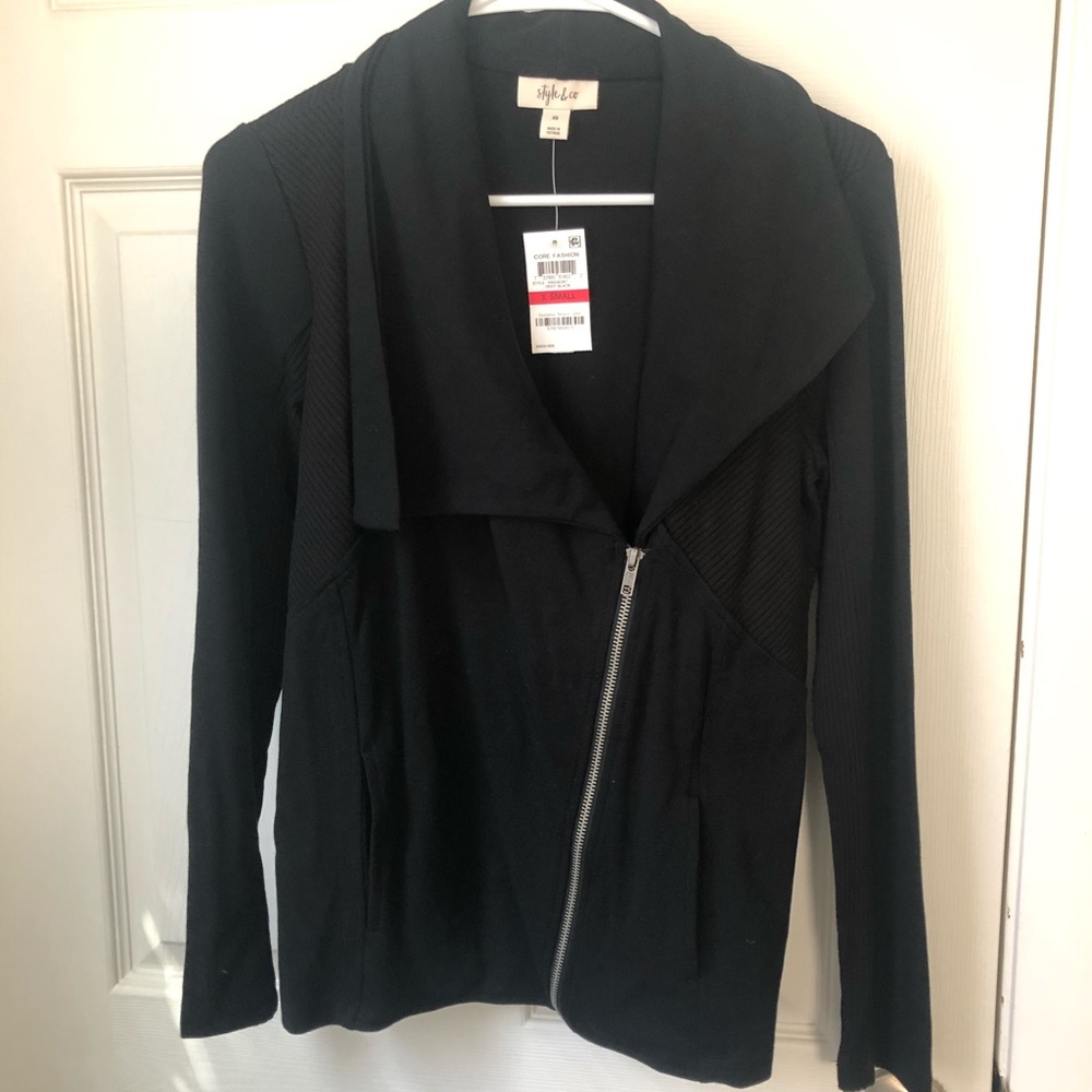 Never worn style and co zip-up blazer with tag!!!